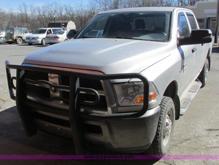 image for item K2052 2011 Dodge Ram 2500 Crew Cab pickup truck