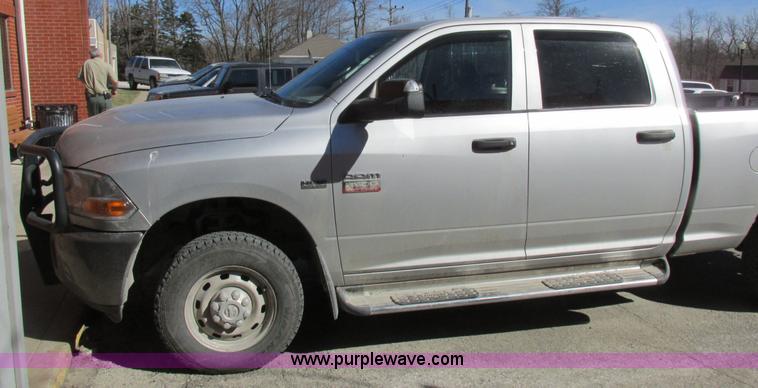 image for item K2052 2011 Dodge Ram 2500 Crew Cab pickup truck