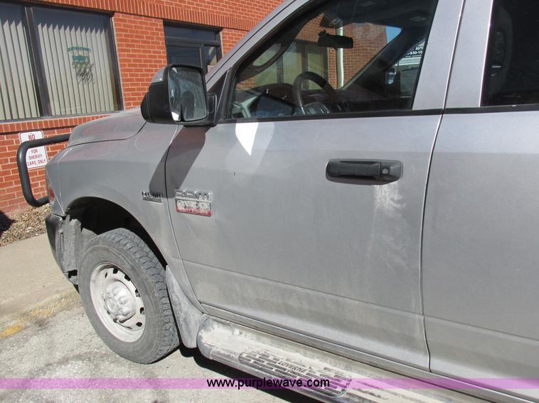 image for item K2052 2011 Dodge Ram 2500 Crew Cab pickup truck