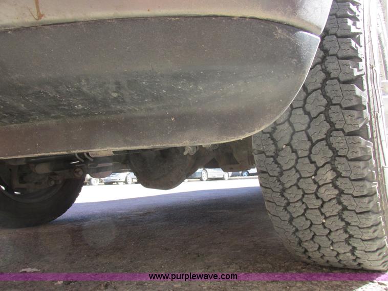 image for item K2052 2011 Dodge Ram 2500 Crew Cab pickup truck