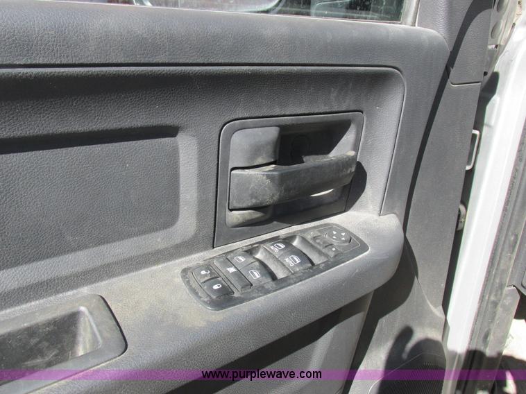 image for item K2052 2011 Dodge Ram 2500 Crew Cab pickup truck
