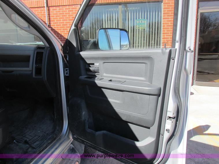 image for item K2052 2011 Dodge Ram 2500 Crew Cab pickup truck