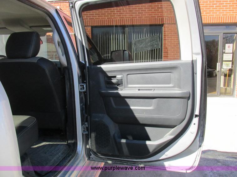 image for item K2052 2011 Dodge Ram 2500 Crew Cab pickup truck