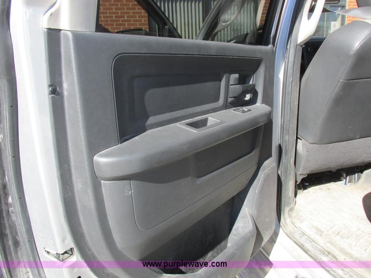 image for item K2052 2011 Dodge Ram 2500 Crew Cab pickup truck