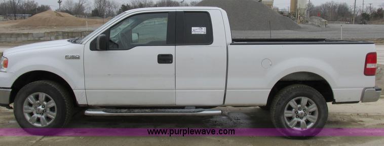 image for item K2066 2008 Ford F150 XLT SuperCab pickup truck