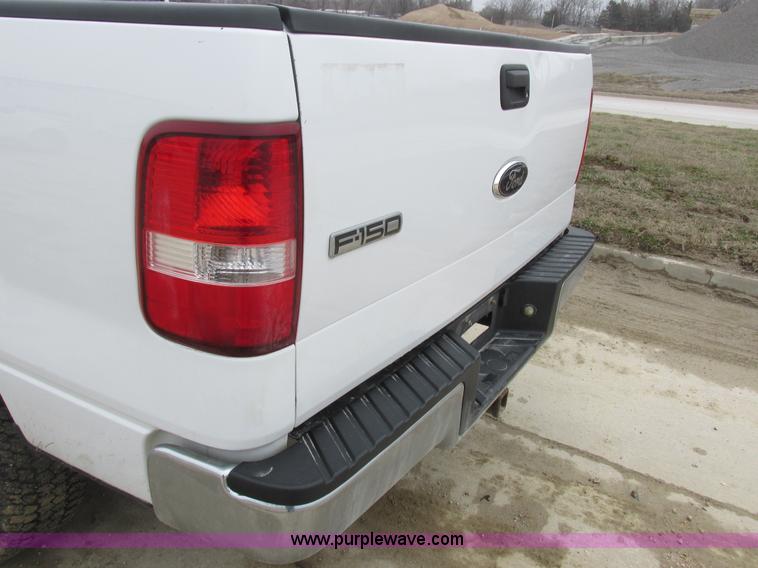 image for item K2066 2008 Ford F150 XLT SuperCab pickup truck