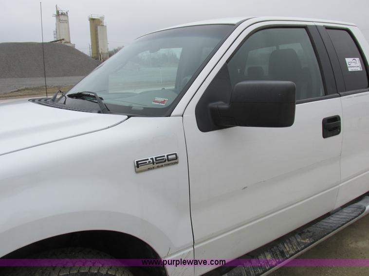 image for item K2066 2008 Ford F150 XLT SuperCab pickup truck