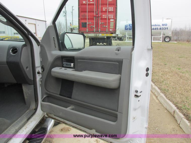 image for item K2066 2008 Ford F150 XLT SuperCab pickup truck