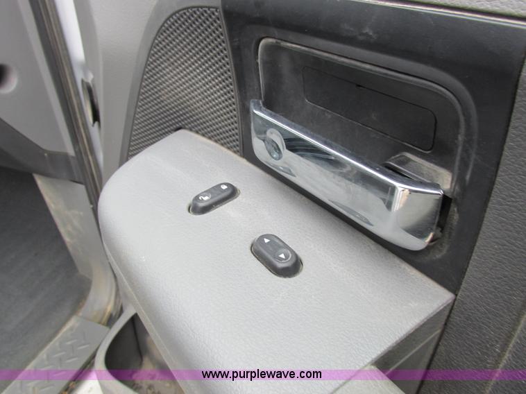 image for item K2066 2008 Ford F150 XLT SuperCab pickup truck