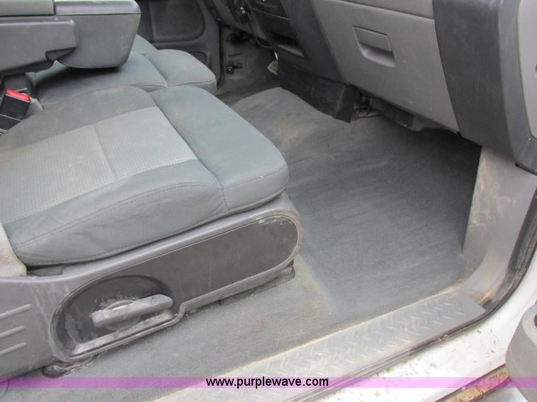 image for item K2066 2008 Ford F150 XLT SuperCab pickup truck