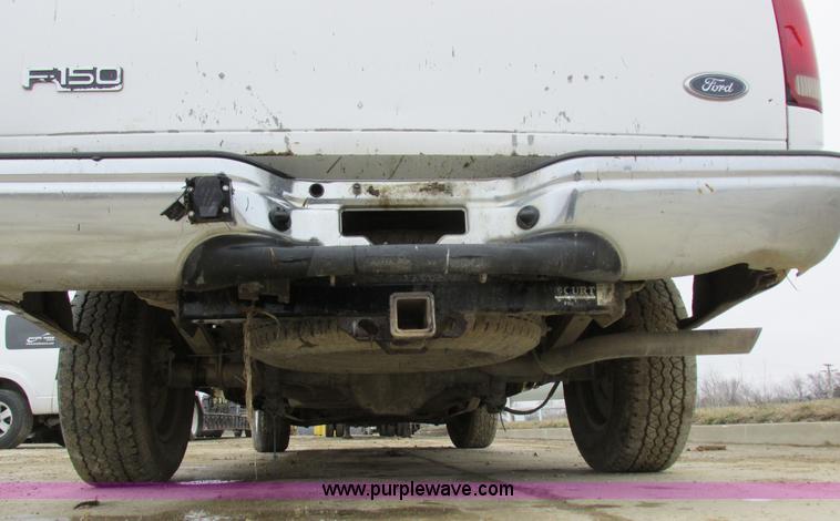 image for item K2067 2001 Ford F150 XLT pickup truck