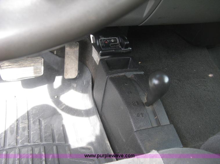 image for item K2985 2007 Chevrolet Silverado 2500 LS est. cab pickup truck