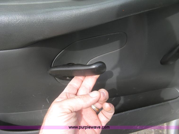 image for item K2986 2003 Chevrolet Silverado 2500 HD pickup truck