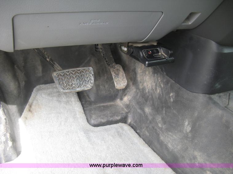 image for item K2987 2010 Toyota Tundra pickup truck