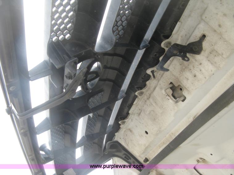 image for item K2987 2010 Toyota Tundra pickup truck