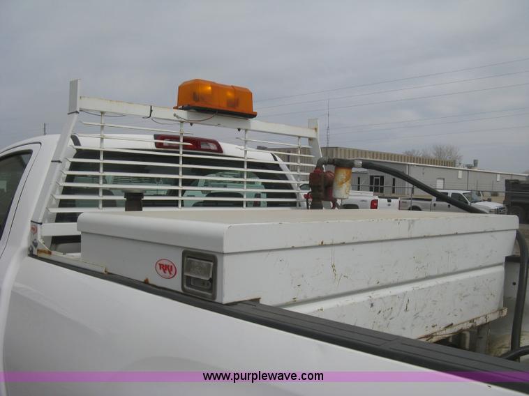 image for item K2987 2010 Toyota Tundra pickup truck