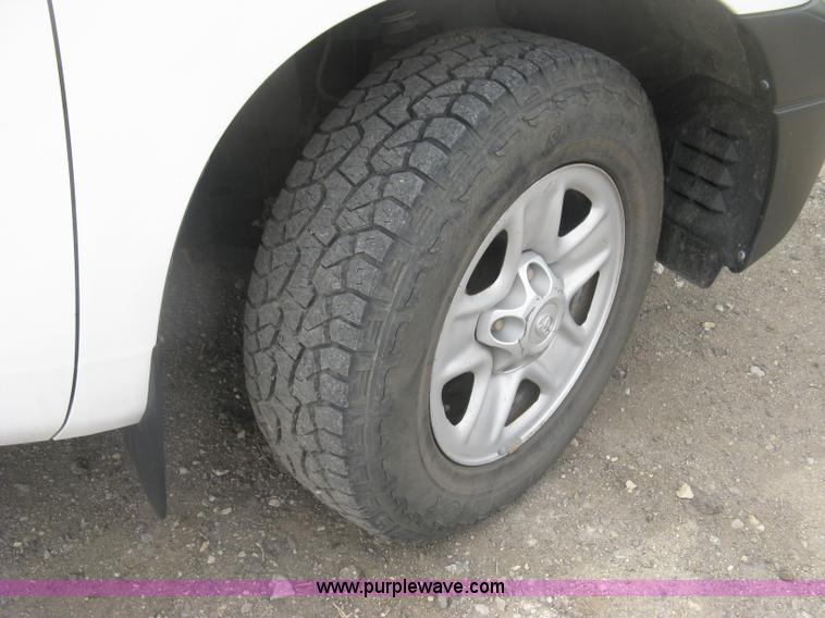 image for item K2987 2010 Toyota Tundra pickup truck