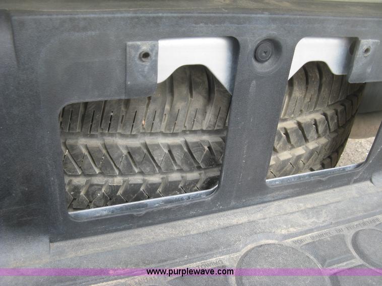 image for item K2989 2008 Toyota Tundra double cab pickup tuck