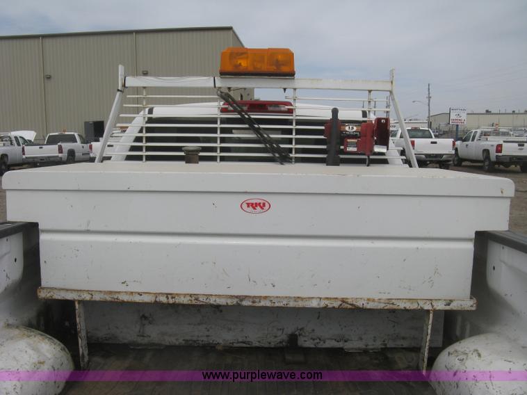 image for item K2989 2008 Toyota Tundra double cab pickup tuck