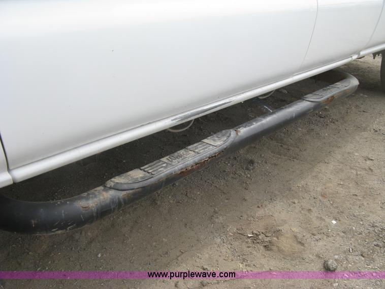 image for item K2990 2006 Chevrolet Silverado 2500 HD Ext. Cab pickup tuck