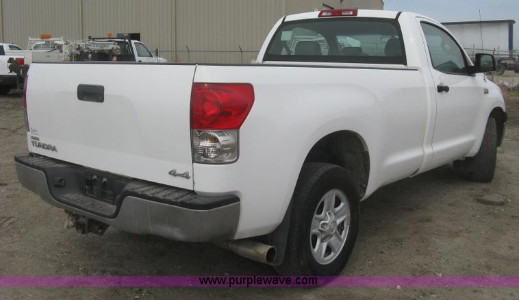 image for item K2991 2008 Toyota Tundra pickup truck