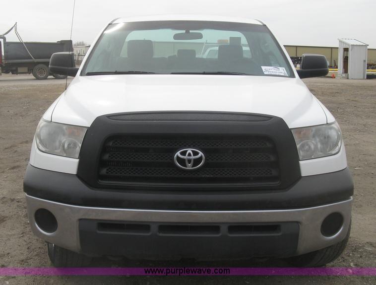 image for item K2991 2008 Toyota Tundra pickup truck