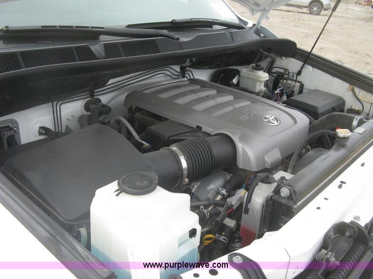 image for item K2991 2008 Toyota Tundra pickup truck