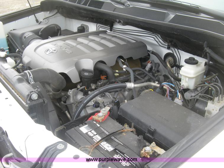 image for item K2991 2008 Toyota Tundra pickup truck