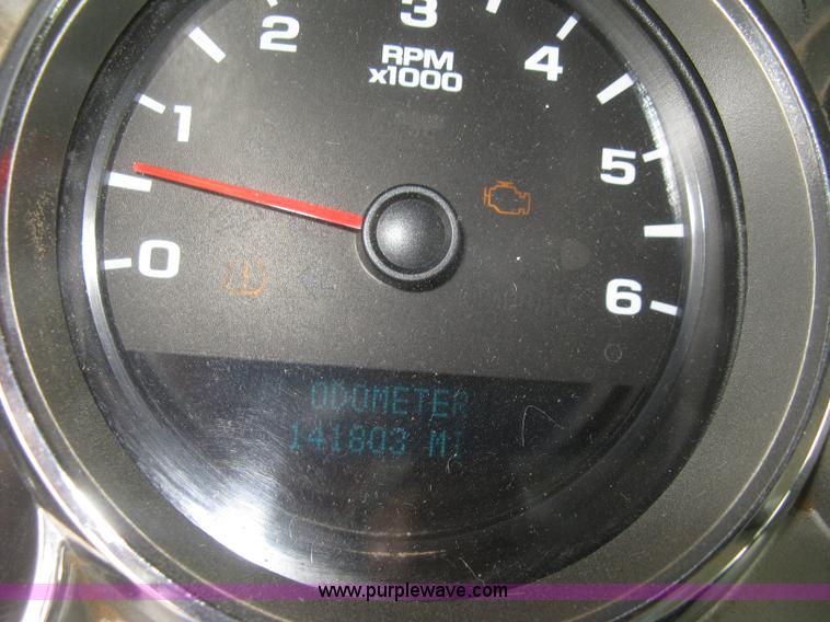 image for item K2992 2007 Chevrolet Silverado 2500 HD pickup truck