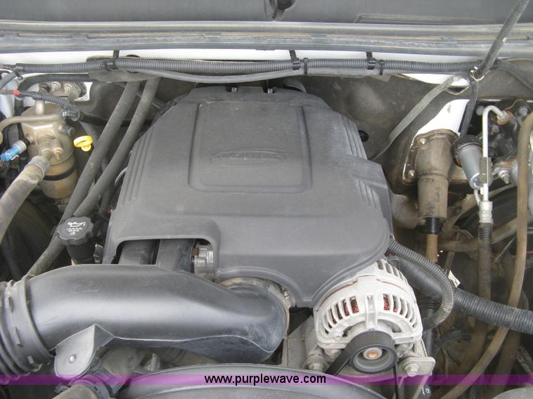 image for item K2992 2007 Chevrolet Silverado 2500 HD pickup truck