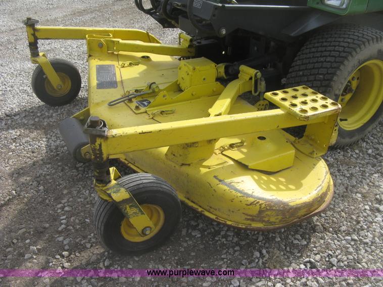 image for item K2993 John Deere F915 riding lawn mower