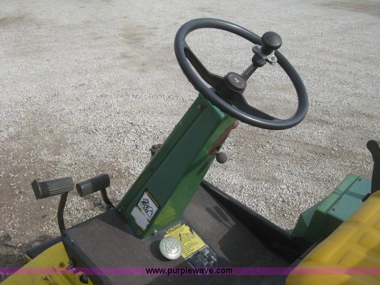 image for item K2993 John Deere F915 riding lawn mower