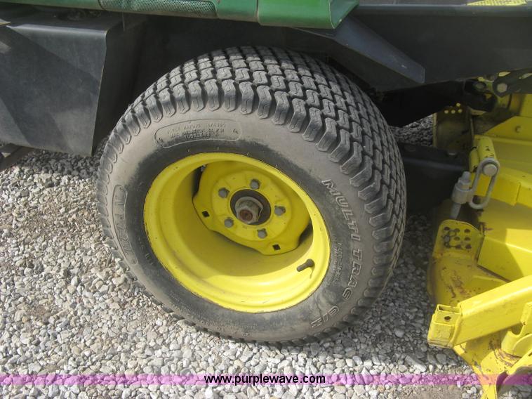 image for item K2993 John Deere F915 riding lawn mower