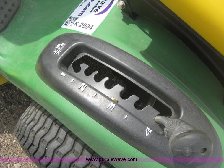 image for item K2994 2005 John Deere L118 riding lawn mower