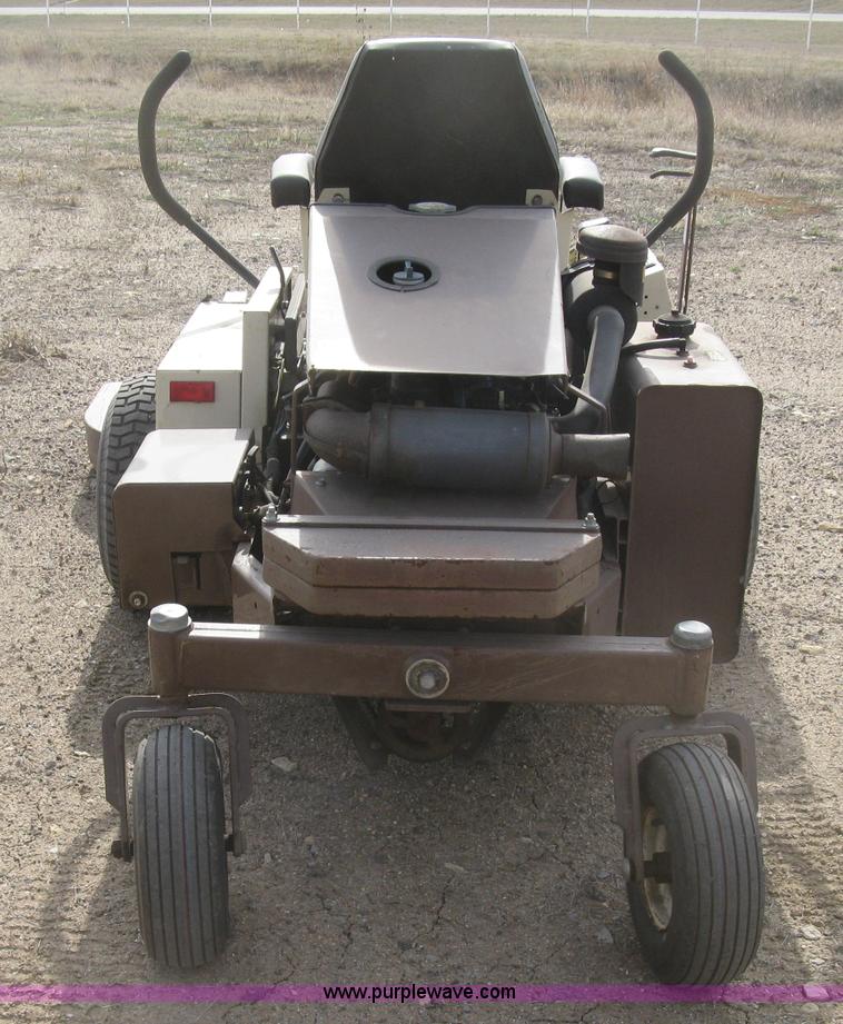 image for item K2995 1994 Grasshopper 725 riding lawn mower