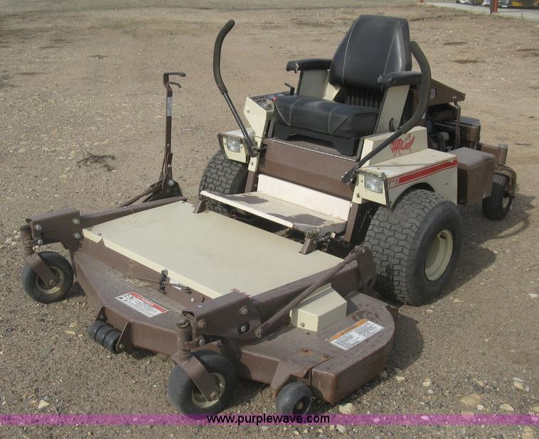 image for item K2995 1994 Grasshopper 725 riding lawn mower