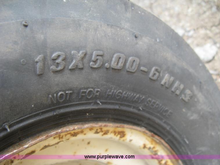 image for item K2995 1994 Grasshopper 725 riding lawn mower