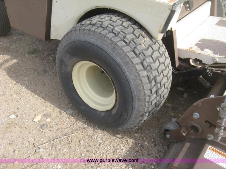 image for item K2995 1994 Grasshopper 725 riding lawn mower