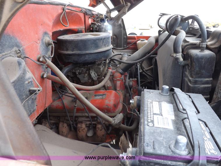 image for item K3761 1975 Chevrolet C65 gin pole truck