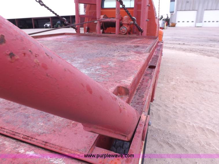 image for item K3761 1975 Chevrolet C65 gin pole truck