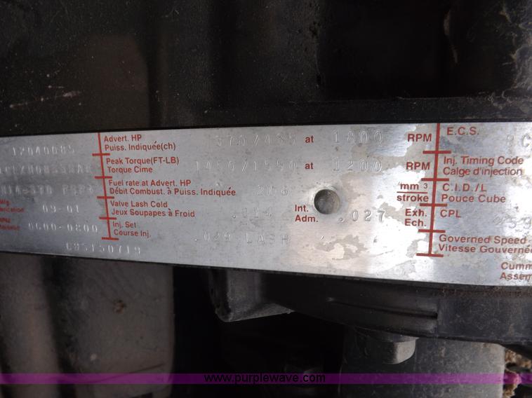 image for item K3762 2002 International 9100i truck chassis