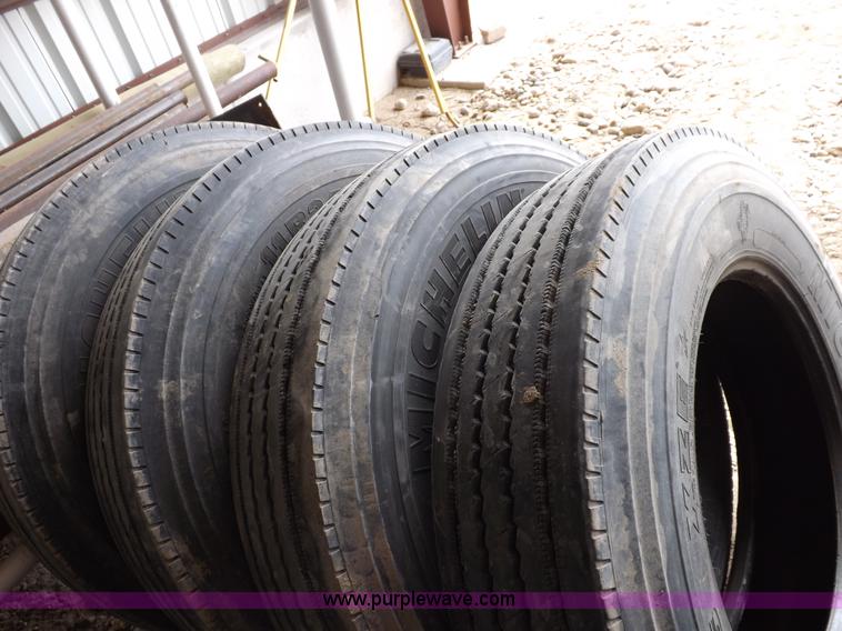 image for item K3765 (12) assorted 11R24.5 tires