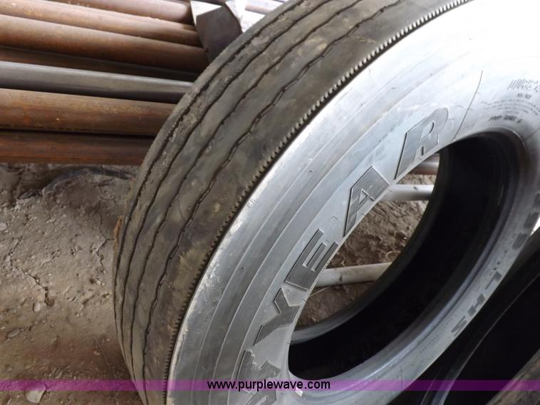 image for item K3765 (12) assorted 11R24.5 tires