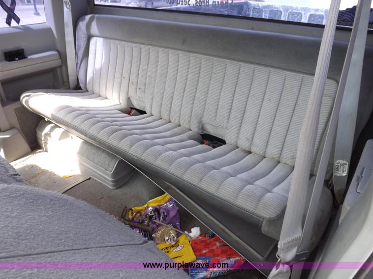 image for item K3766 1992 Chevrolet Silverado 1500 Ext. Cab pickup truck