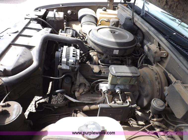 image for item K3766 1992 Chevrolet Silverado 1500 Ext. Cab pickup truck