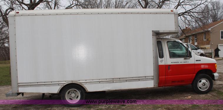 1998 ford e350 box truck for sale