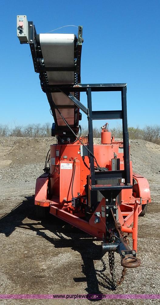 image for item K7322 2003 Crafco EZ Pour 400D asphalt melter/applicator