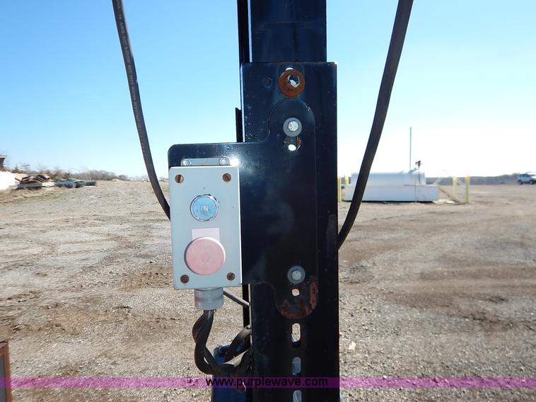 image for item K7322 2003 Crafco EZ Pour 400D asphalt melter/applicator