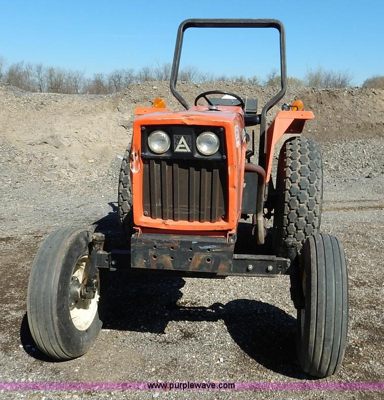 image for item K7323 1985 Allis Chalmers 6140 tractor