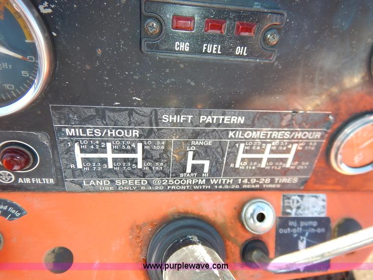 image for item K7323 1985 Allis Chalmers 6140 tractor